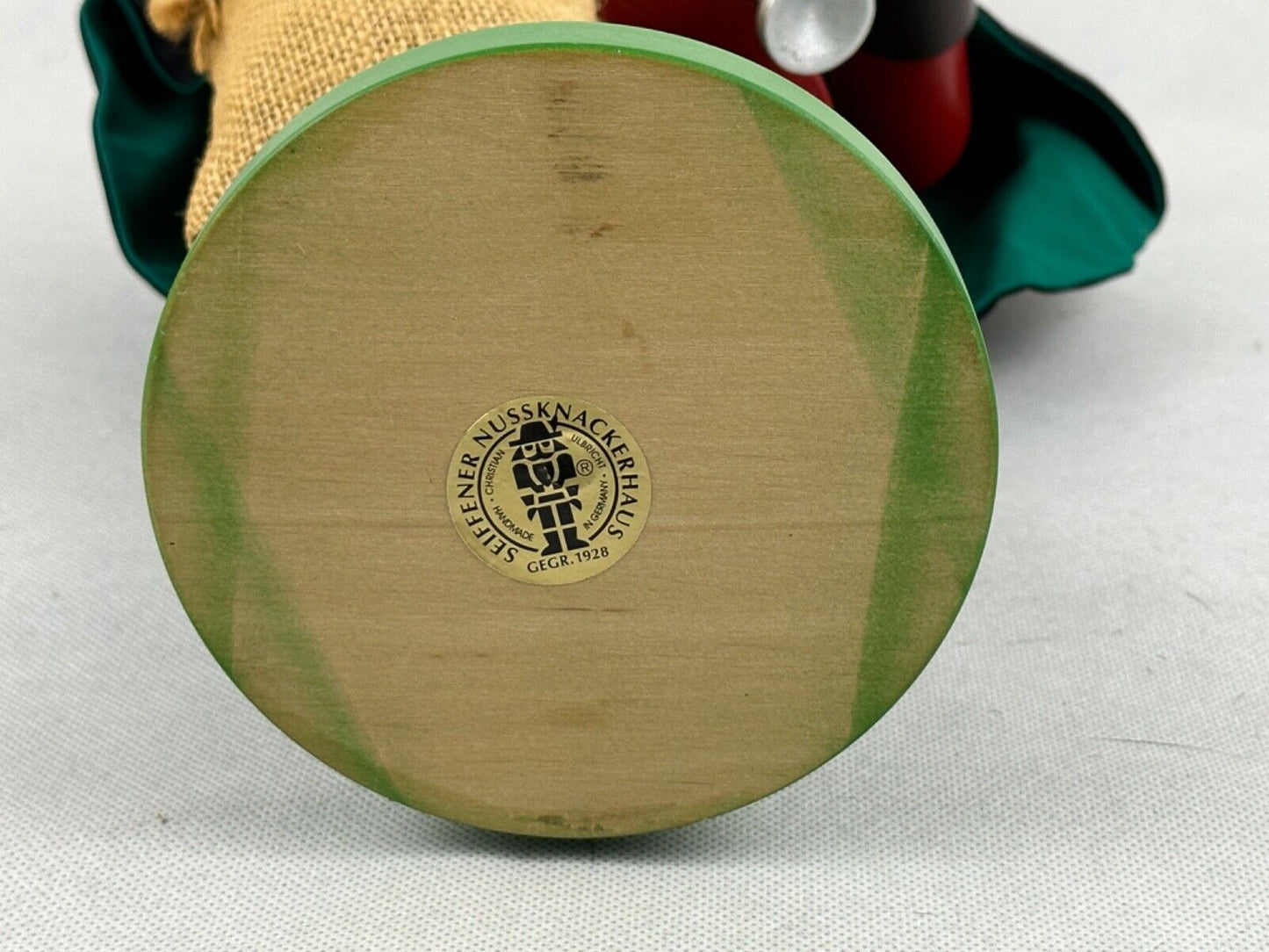 Huge Christian Ulbricht Seiffener Nutcracker 47cm Erzgebirge Germany Handmade