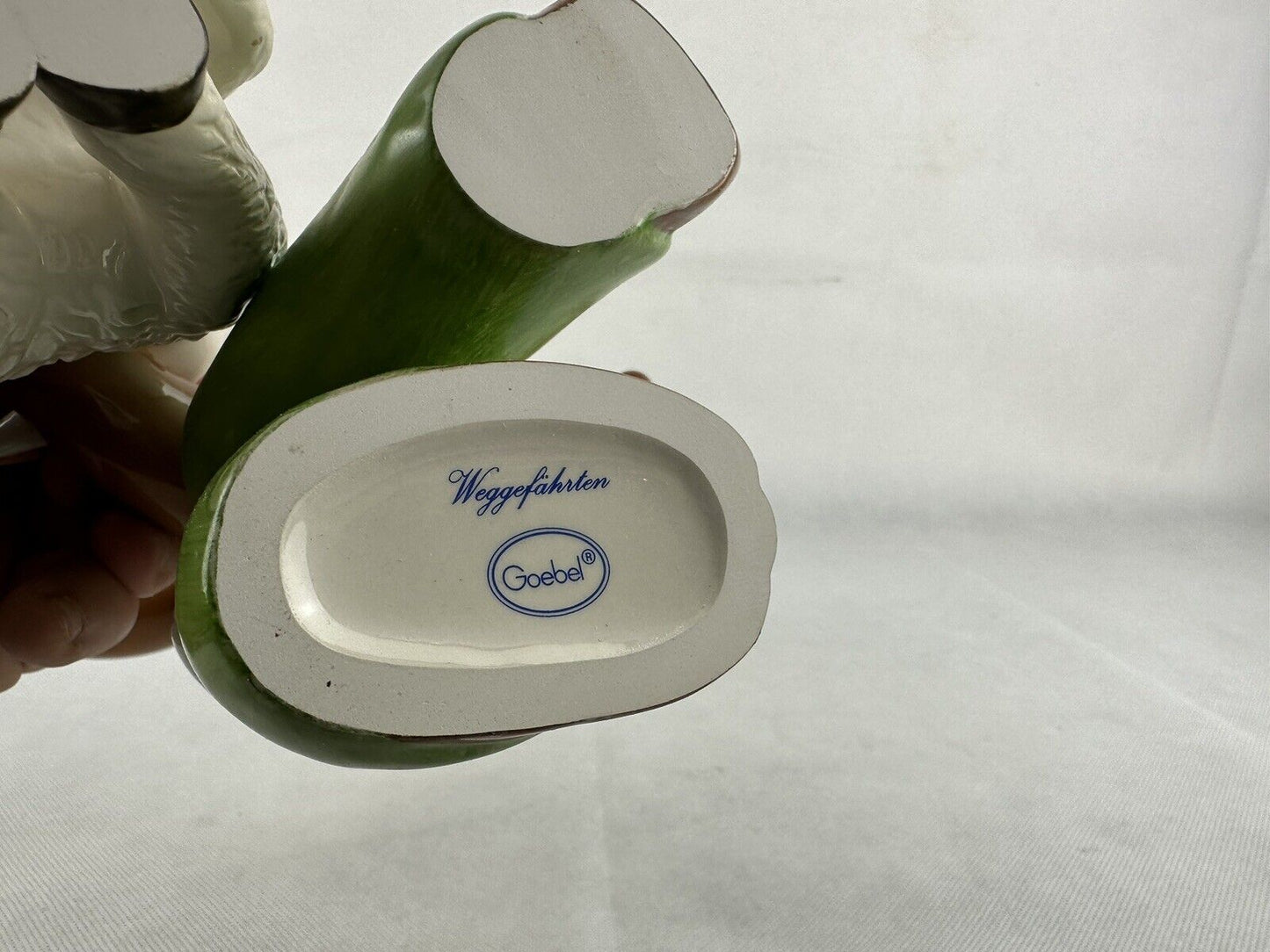 Goebel Rabbit Weggefährten companions 10.2“ Porcelain Germany Easter Collection