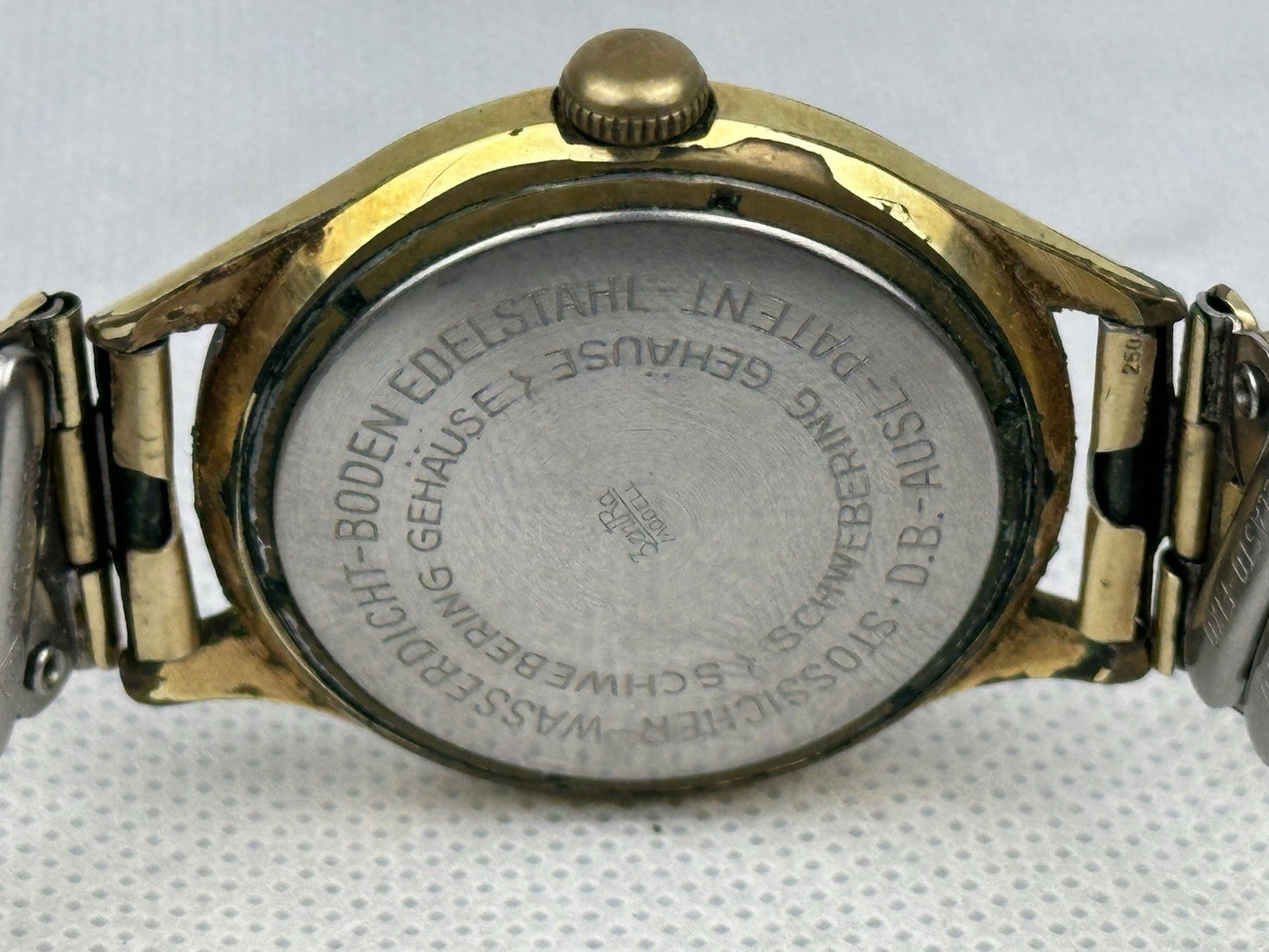 ZentRa Schwebering Vintage Watch „Doppelt Stossgesichert“ Gold Toned Steel 37mm