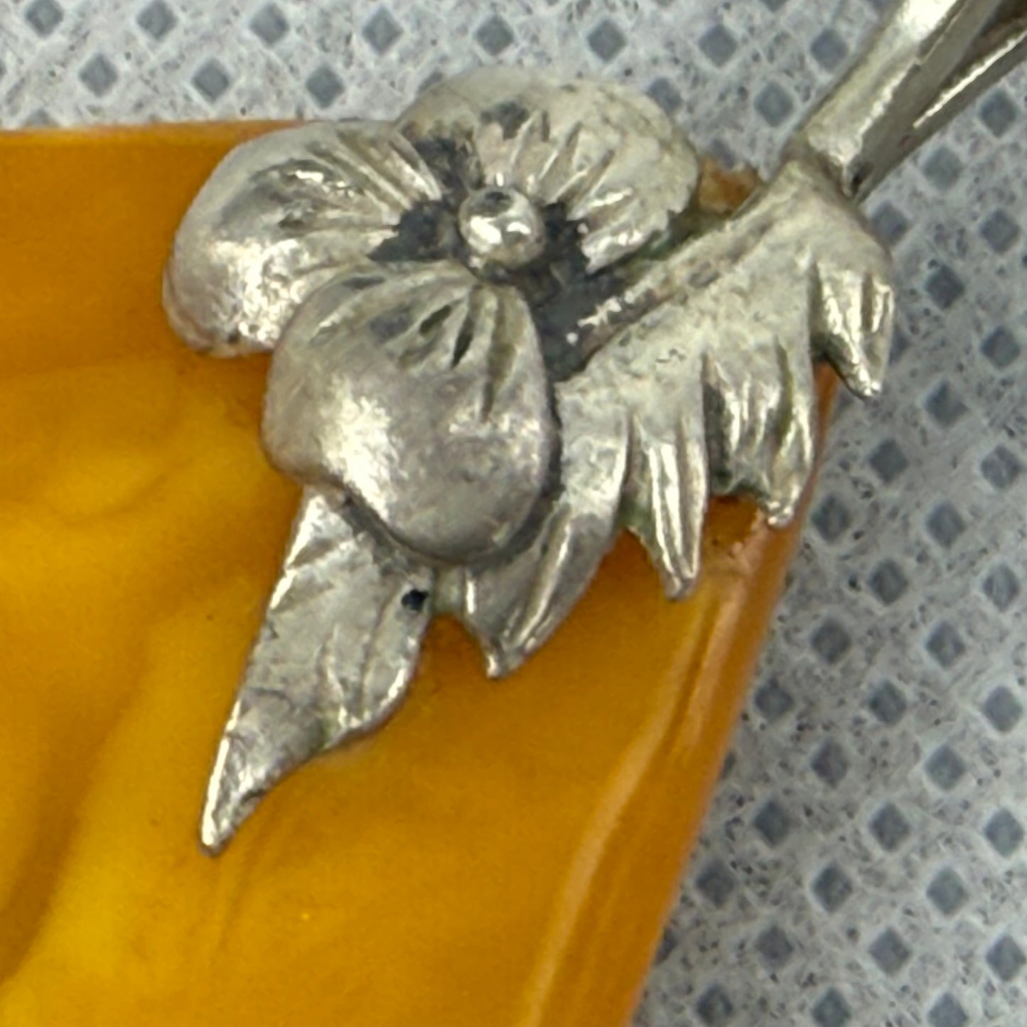 Large Baltic Amber Pendant Necklace 925 Sterling Silver 6 x 4.5 cm Polish Silver Tag 15.7 g