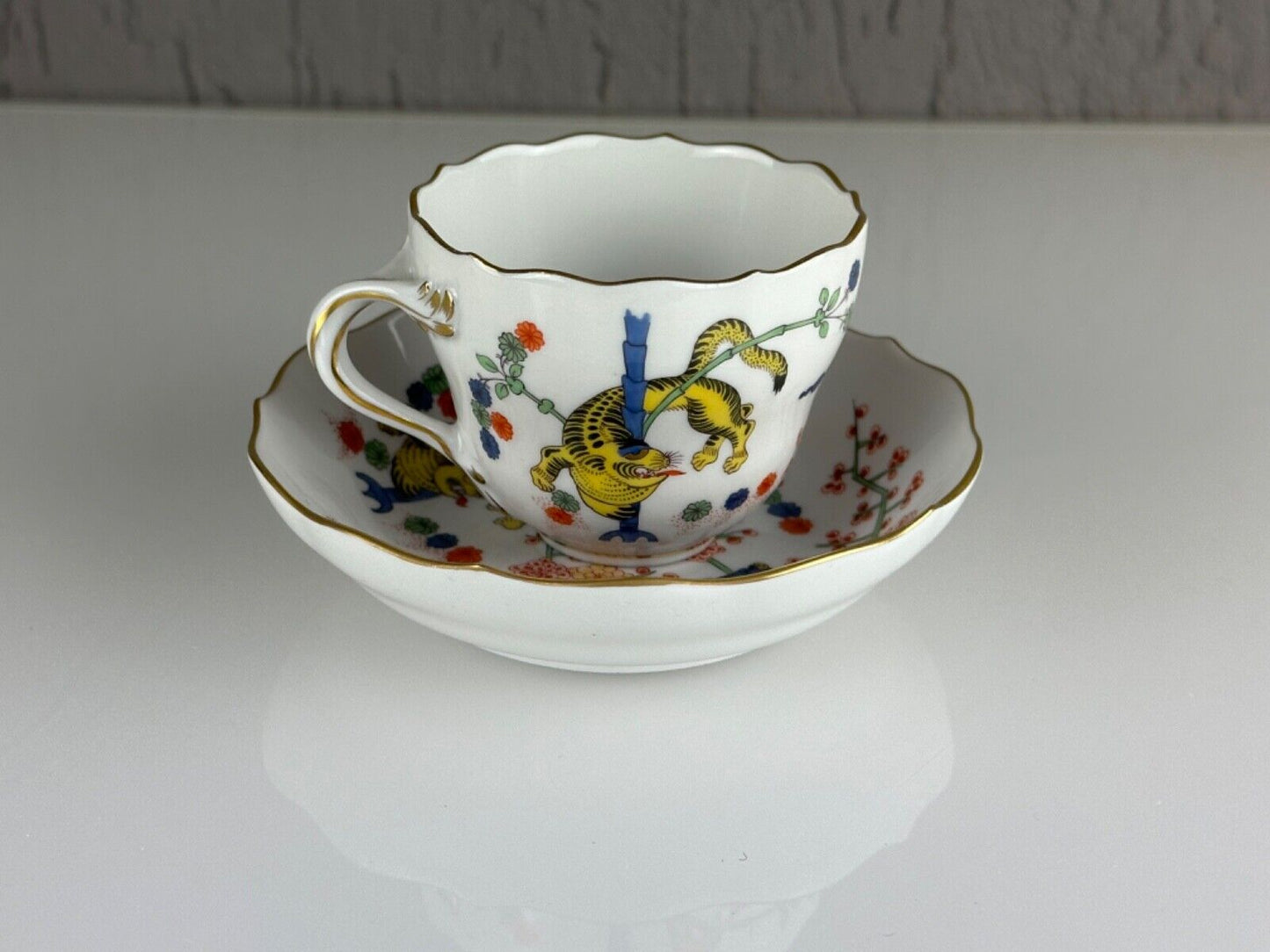 Vintage 20th Meissen Porcelain Cup & Saucer Yellow Tiger Porzellan Tasse German
