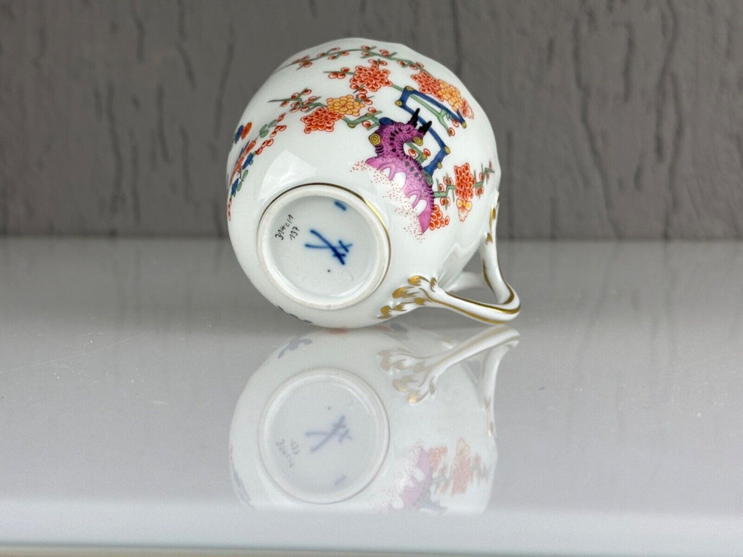 Vintage 20th Meissen Porcelain Cup & Saucer Yellow Tiger Porzellan Tasse German