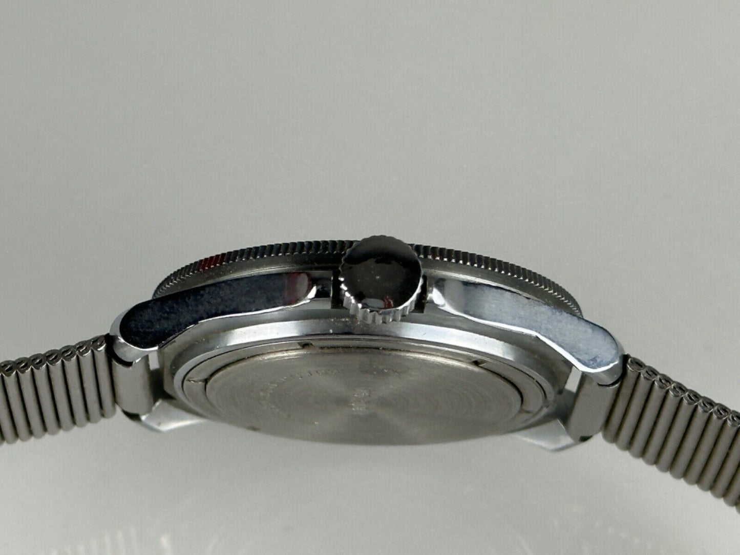 VOSTOK KOMANDIRSKIE TANK Soviet vintage military watch made in USSR