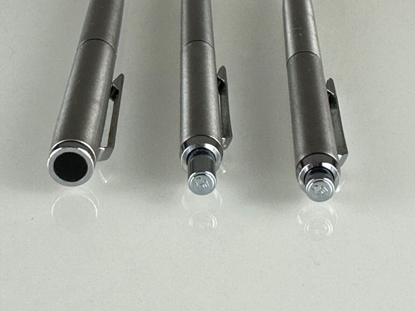 Pelikan Signum Fountain Pen & 2 Ballpoint Pens Silver Metal P540 K560 Set