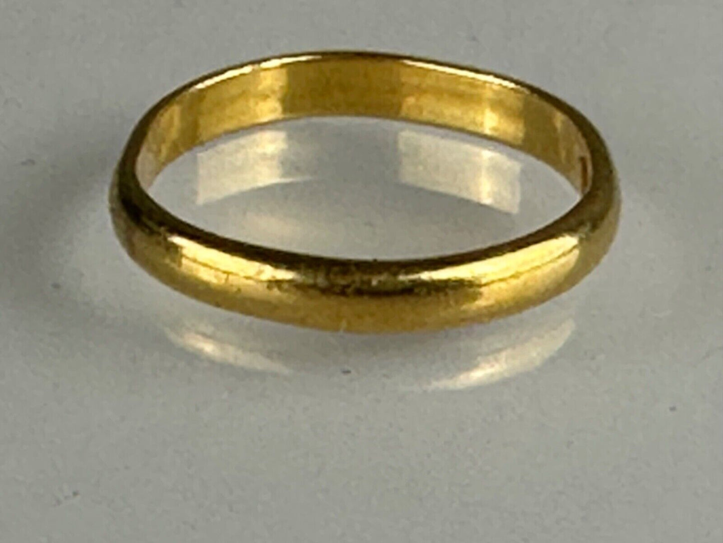 Wedding Ring Gold 21.6 Karat 900 Gold 3,83 Gram Size 9.5 Men’s