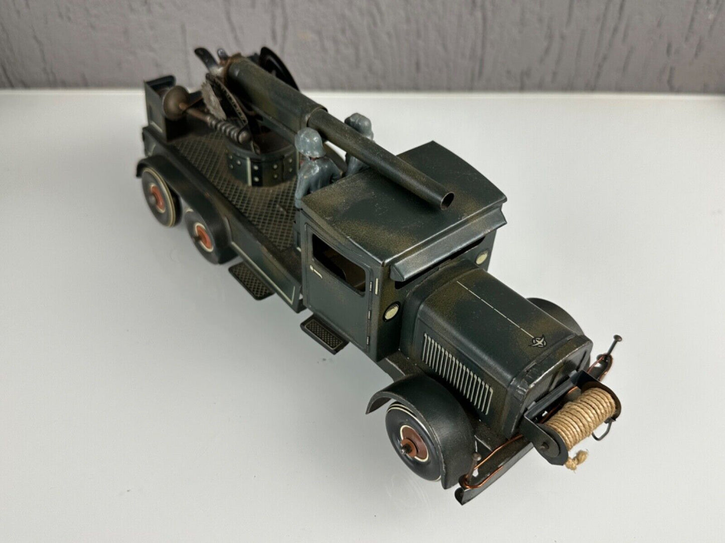 Tipp & Co Tin Truck with gun and 3 SS Soldiers WWII 30's- 40's Made in Germany