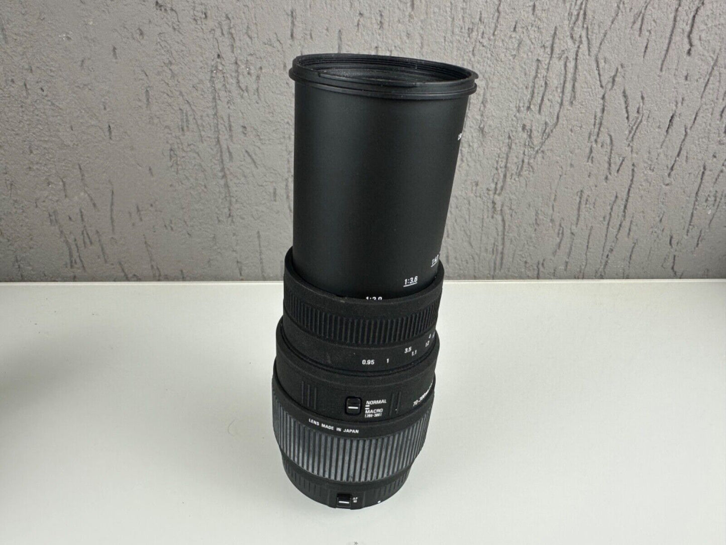 Sigma DG 70-300mm f/4.0-5.6 DG Lens For Canon