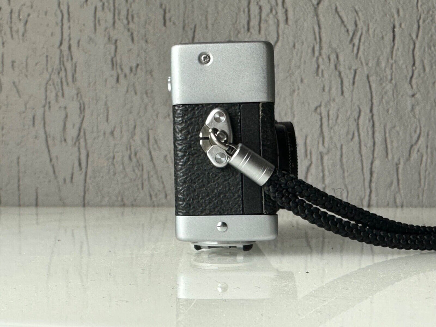 Rollei 35 Silver Made in Singapur with Filter and Original case