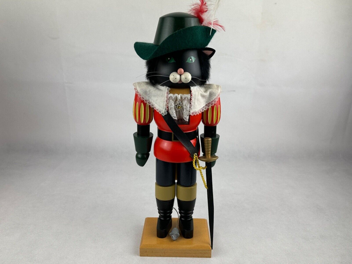 Nutcracker Puss in Boots Seiffener Christian Ulbricht 36cm Der gestiefelte Kater