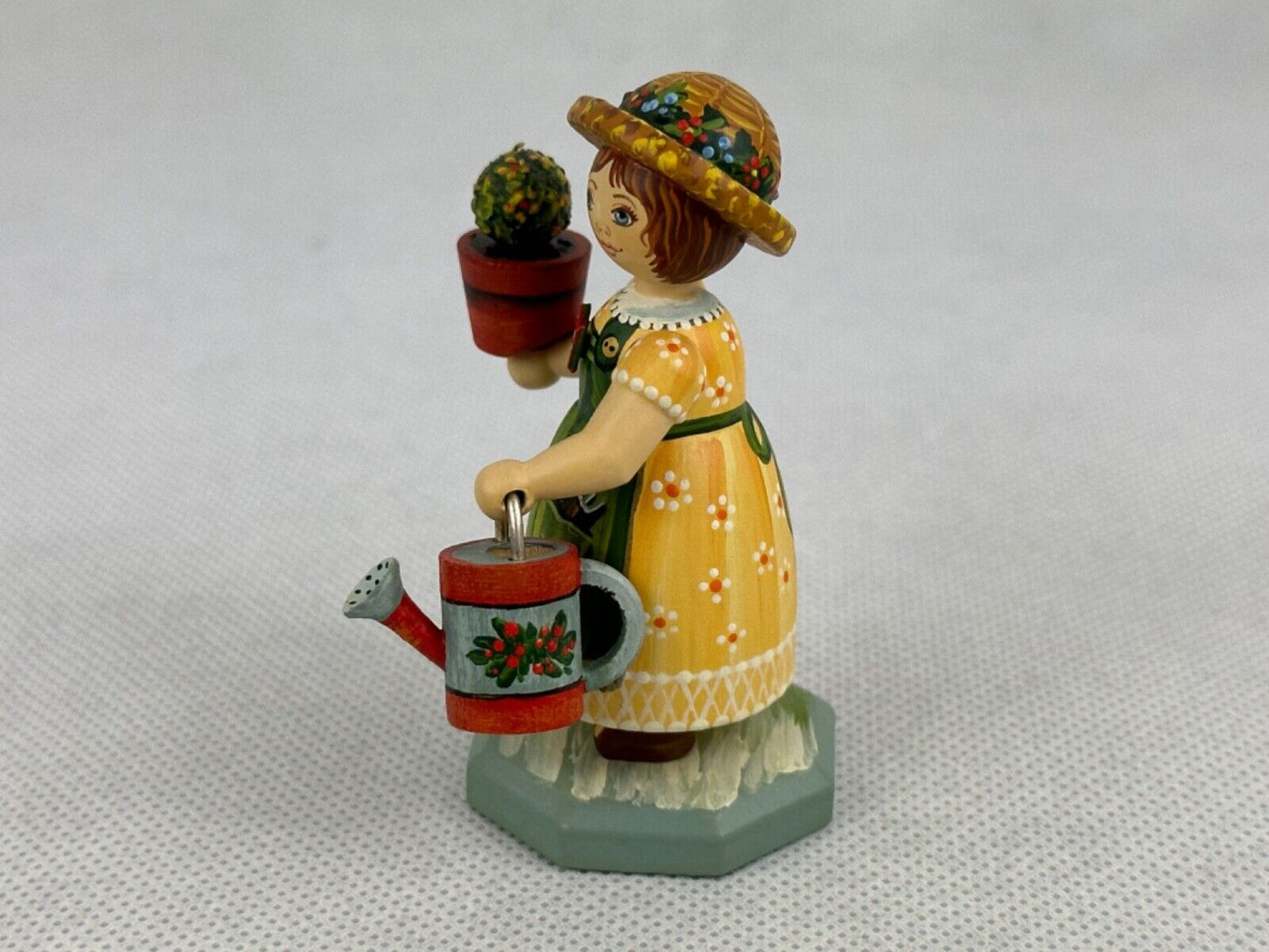 Kathe Wohlfahrt Gärtnerin Gardener Limited Edition 217/400 Germany 1999