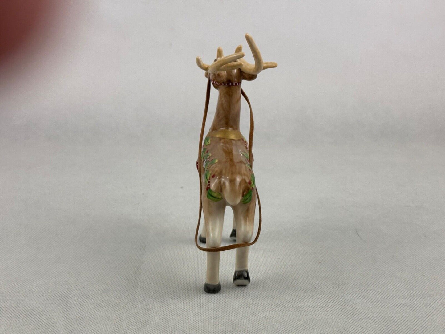 Villeroy Boch Winter Bakery Decoration reindeer with sleigh