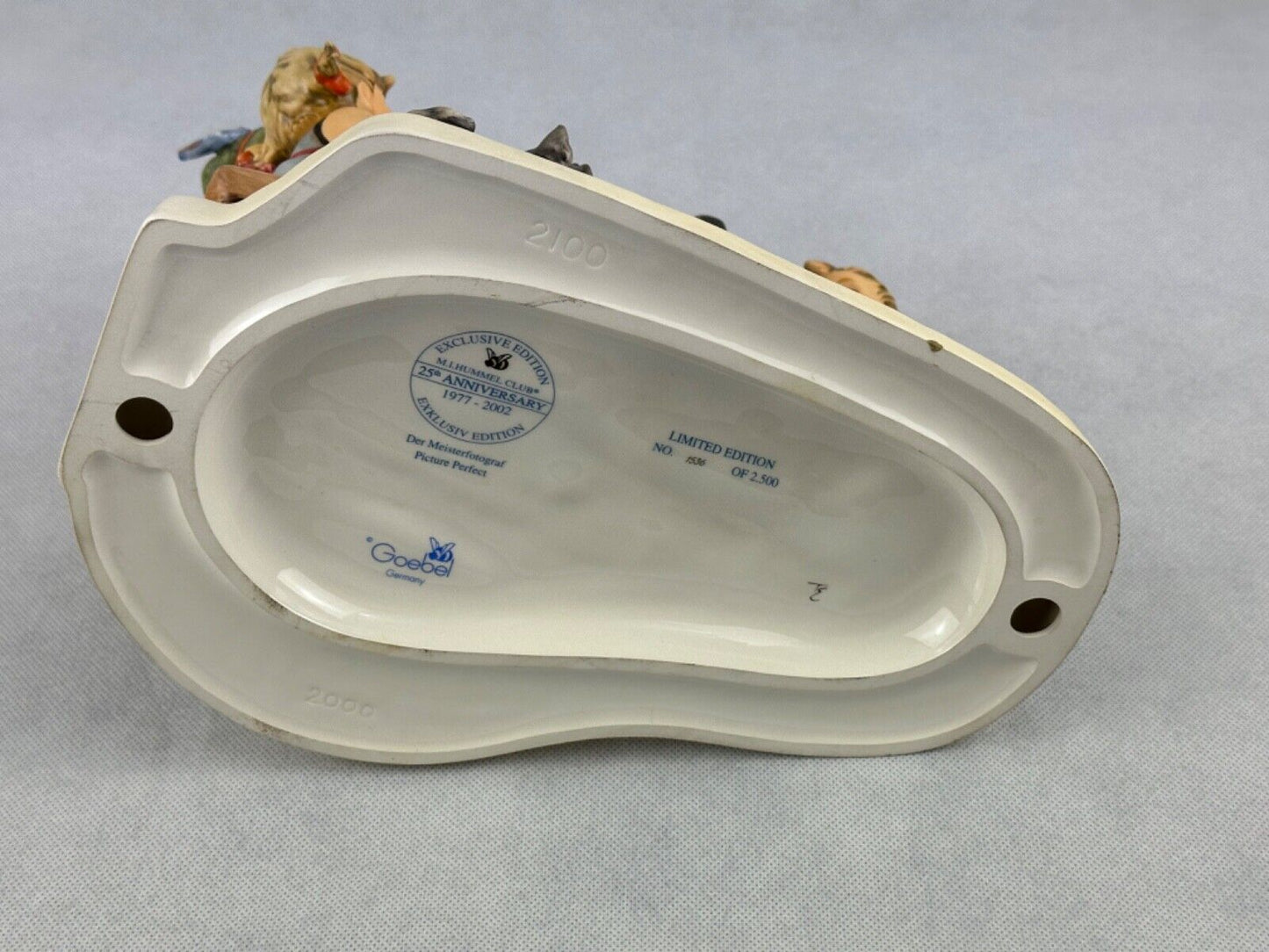 Hummel Figurines Der Meisterfotograf The Master Photographer limited 1536/2500