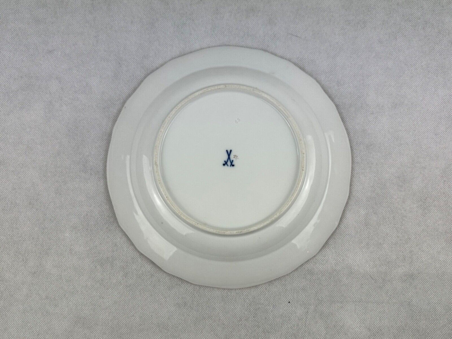 Meissen Neubrandstein magnificent Collector plate Prunk Teller 24,5 cm