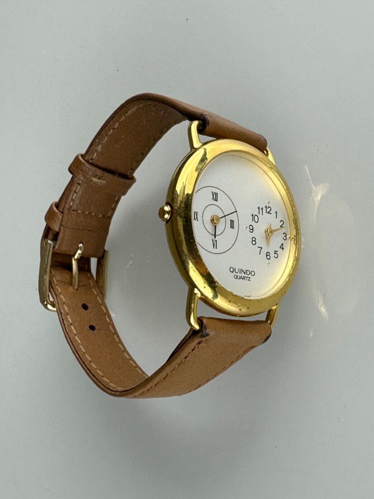 Quindo Dual Zone Watch Gold Two Displays with new Batteries in Original Box