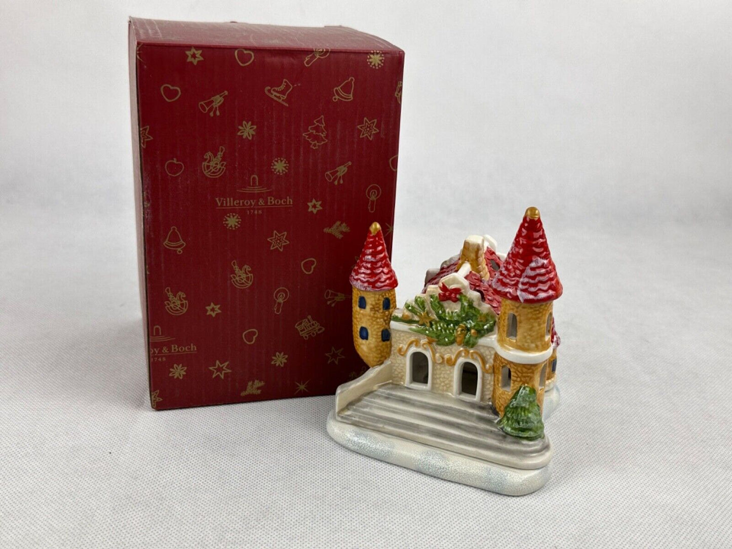 Villeroy Boch Mini Christmas Village in Original Box