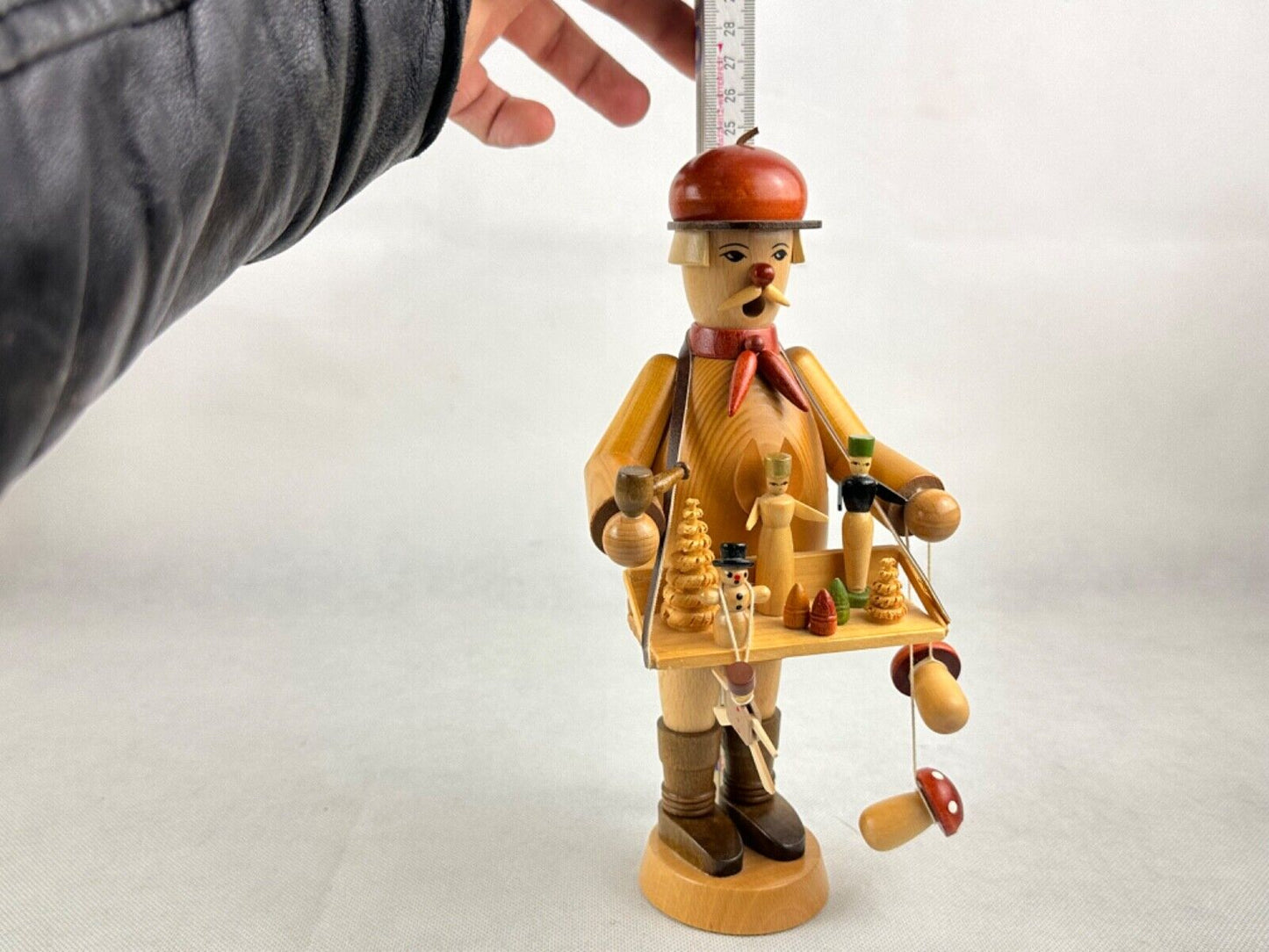 Original Erzgebirge Smoker Toy Dealer Spielwarenhändler 9.8" 25cm Handmade Germa