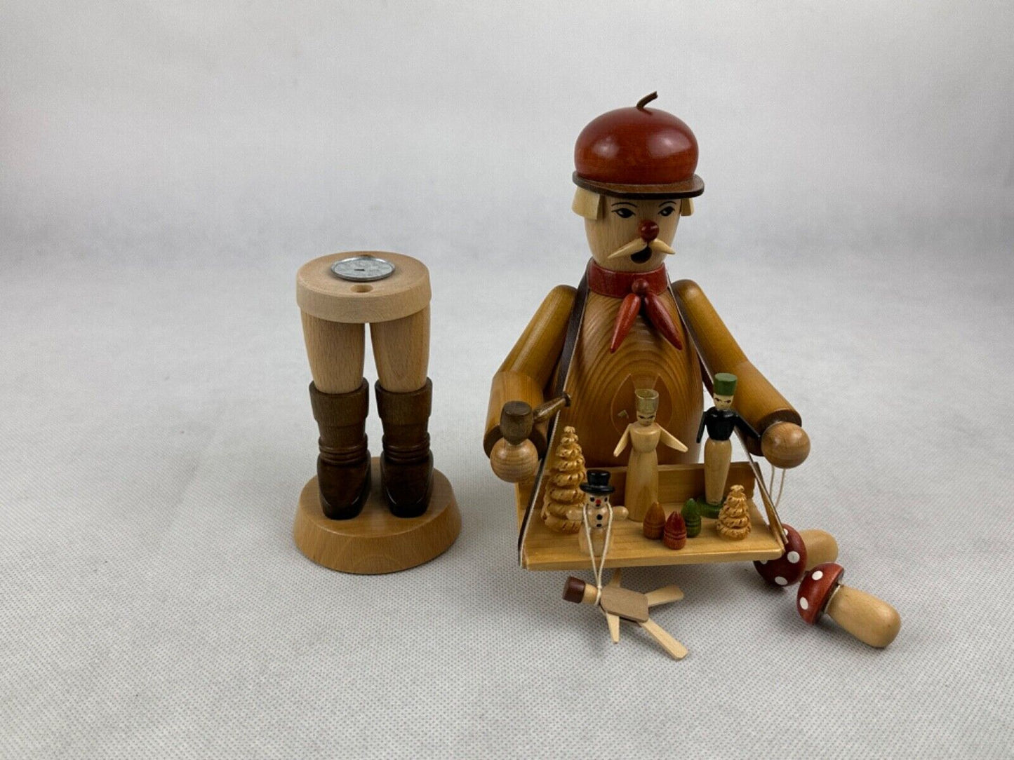 Original Erzgebirge Smoker Toy Dealer Spielwarenhändler 9.8" 25cm Handmade Germa