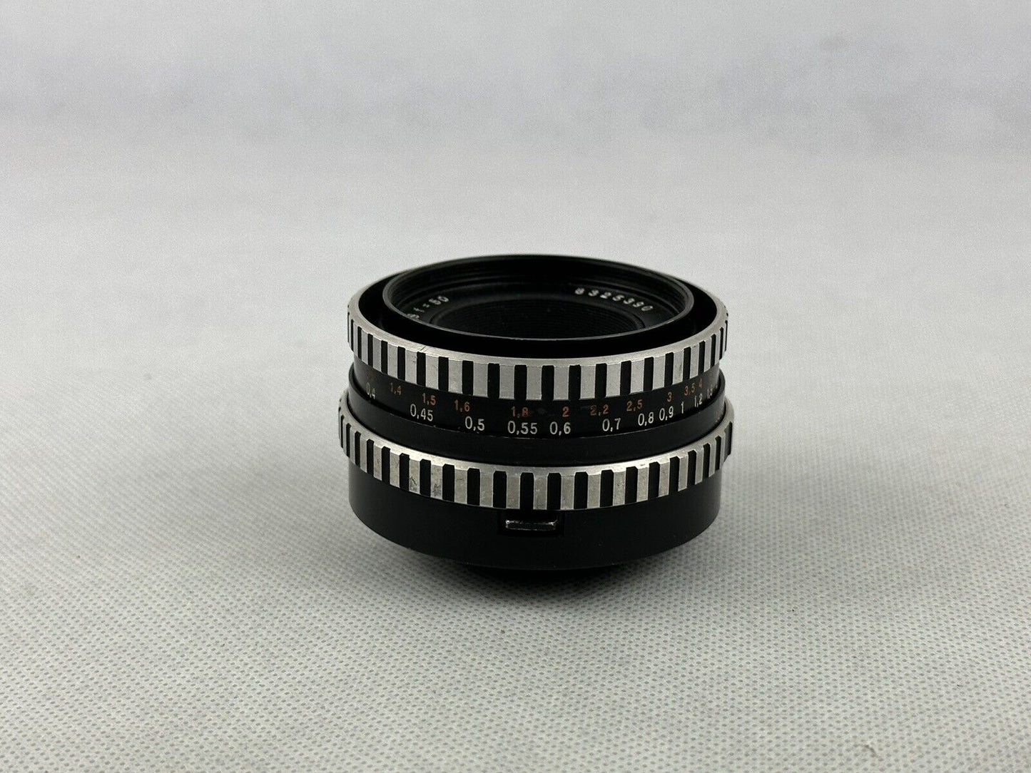 Carl Zeiss aus Jena T 2.8 50mm - M42 Germany With Leather Case