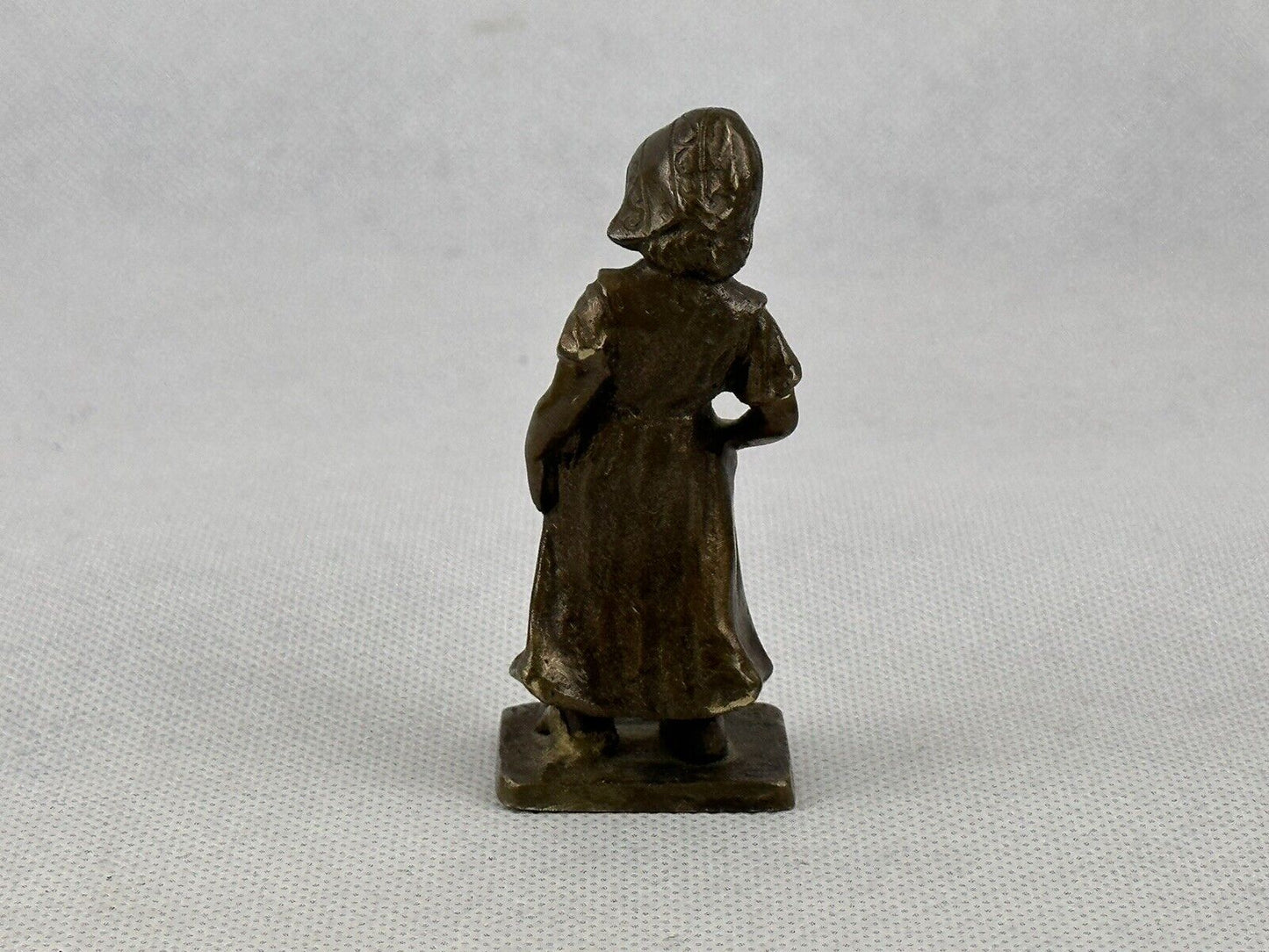 Paul Ludwig Kowalczewski Dutch Girl 1865-1910 Bronze figure/sculpture 2.7“