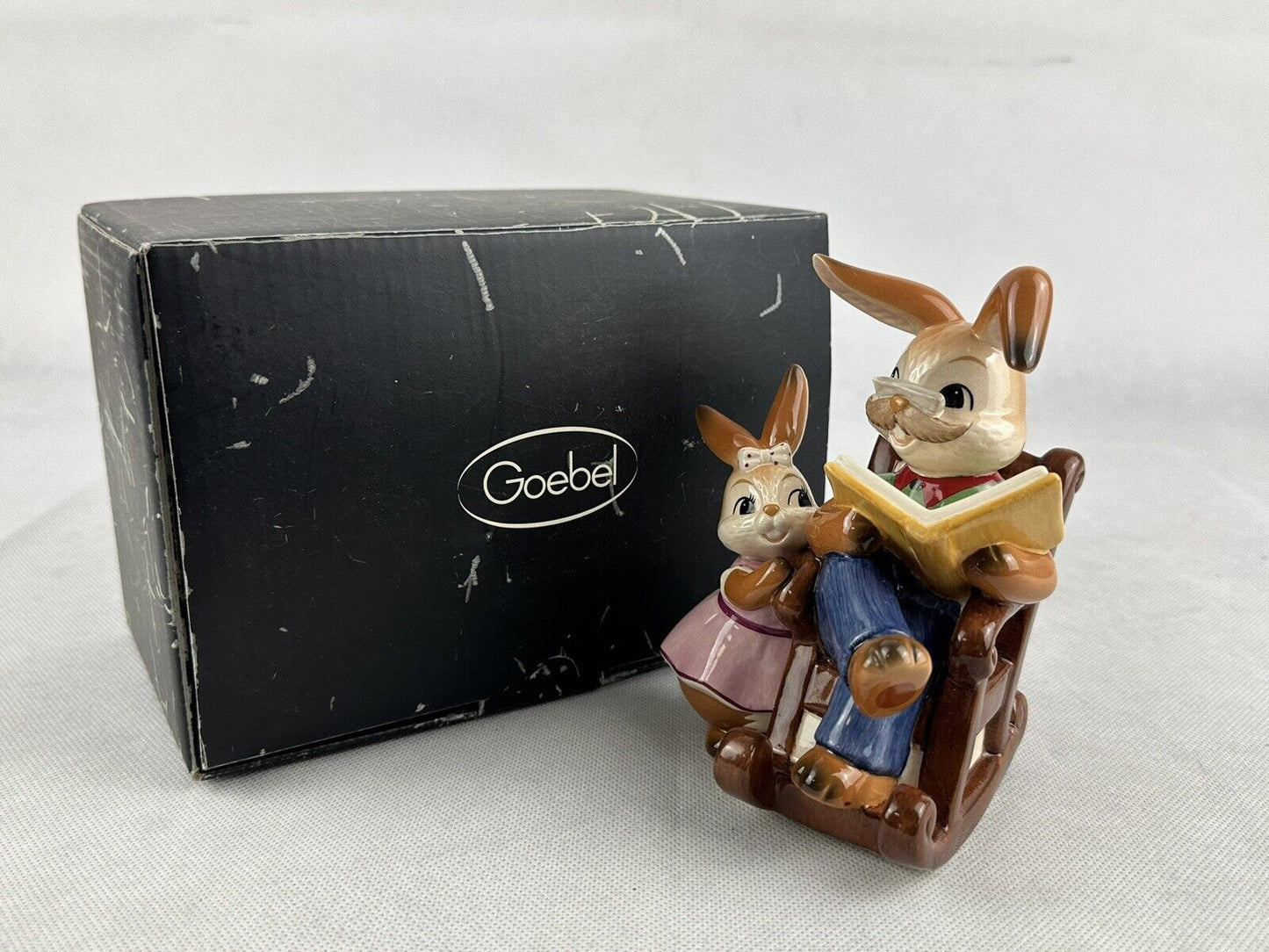 Goebel Easter Opas Märchenstunde Grandpa’s Story Time Porcelain 5.1“ Germany