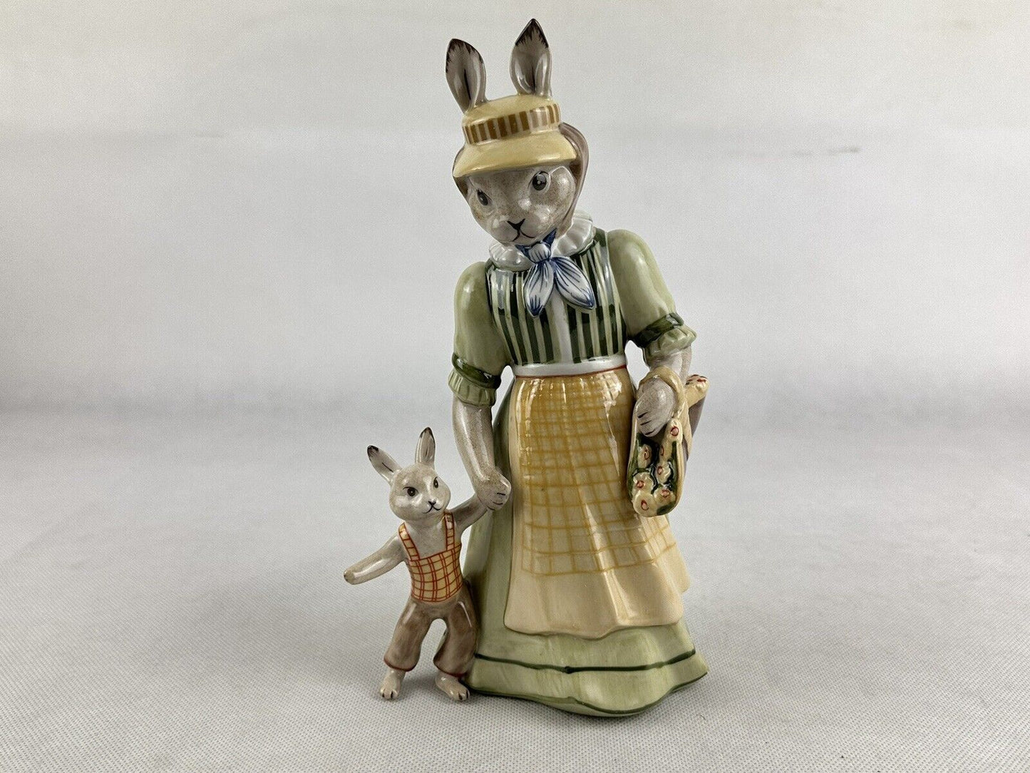 Villeroy Boch Easter Mother With Children Rabbit 9“ Incl Original Box Porcelain