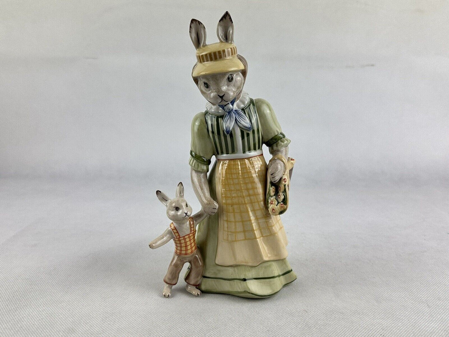 Villeroy Boch Easter Mother With Children Rabbit 9“ Incl Original Box Porcelain