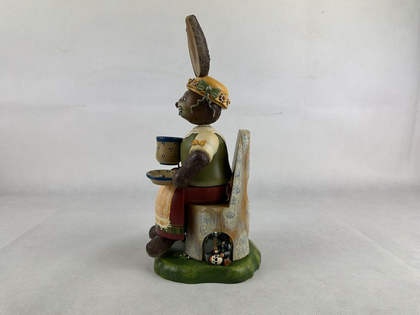 Hubrig Volkskunst Smoking Rabbit 12“  Easter Erzgebirge Germany Handmade