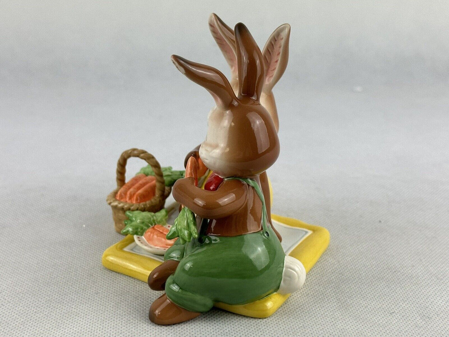 Goebel Bunny’s Picnic Rabbits Picknick Zu Zweit 4.3“ Incl. Original Box Germany