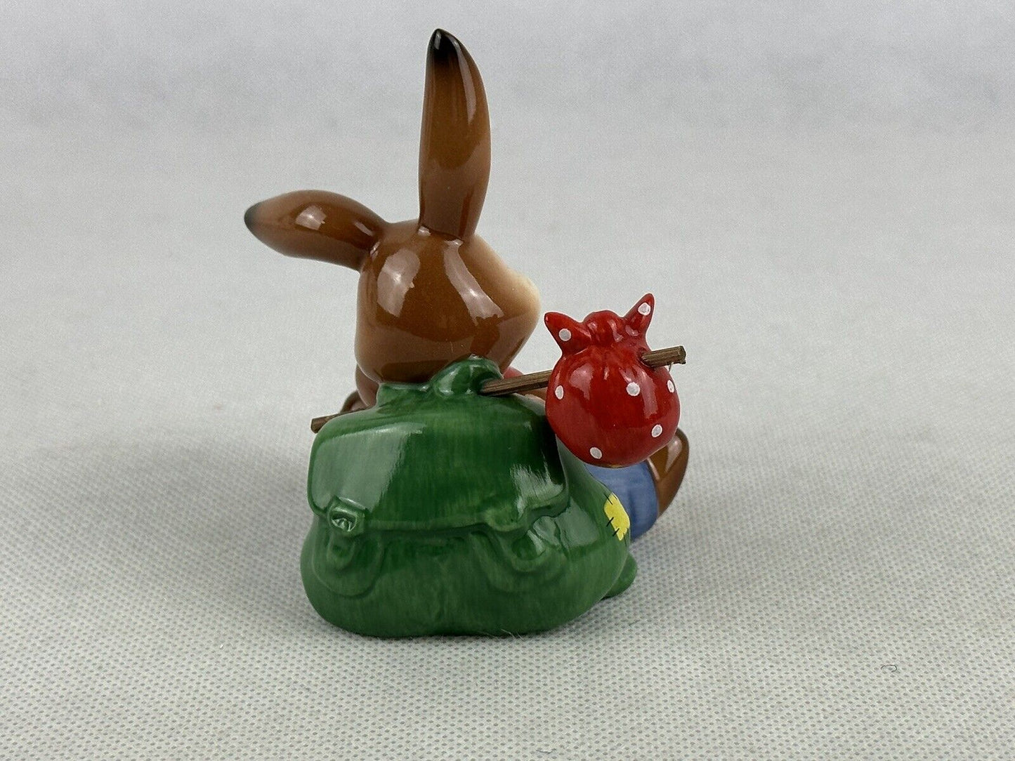 Goebel Rabbit Breathing Rest Bunny 3.5“ Incl. Original Box Germany