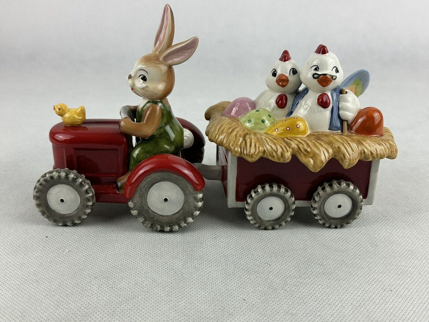 Goebel Hase Bunny #97 Easter Express Tractor 2 Pieces