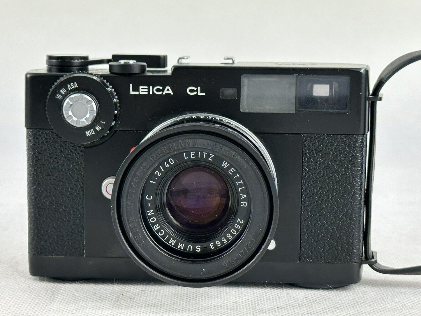 LEICA CL Film Camera Summicron C 40mm f2 Lens ~ with Leitz Wetzlar case, strap