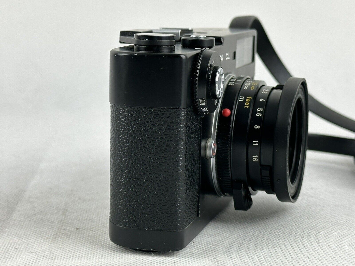 LEICA CL Film Camera Summicron C 40mm f2 Lens ~ with Leitz Wetzlar case, strap