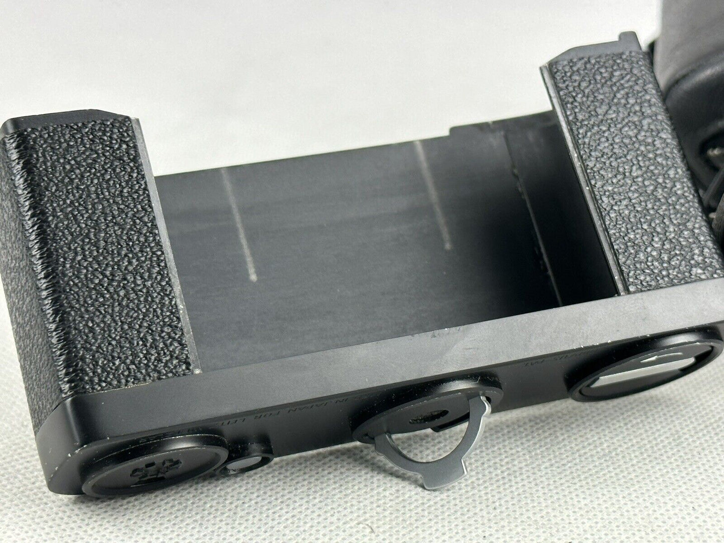 LEICA CL Film Camera Summicron C 40mm f2 Lens ~ with Leitz Wetzlar case, strap