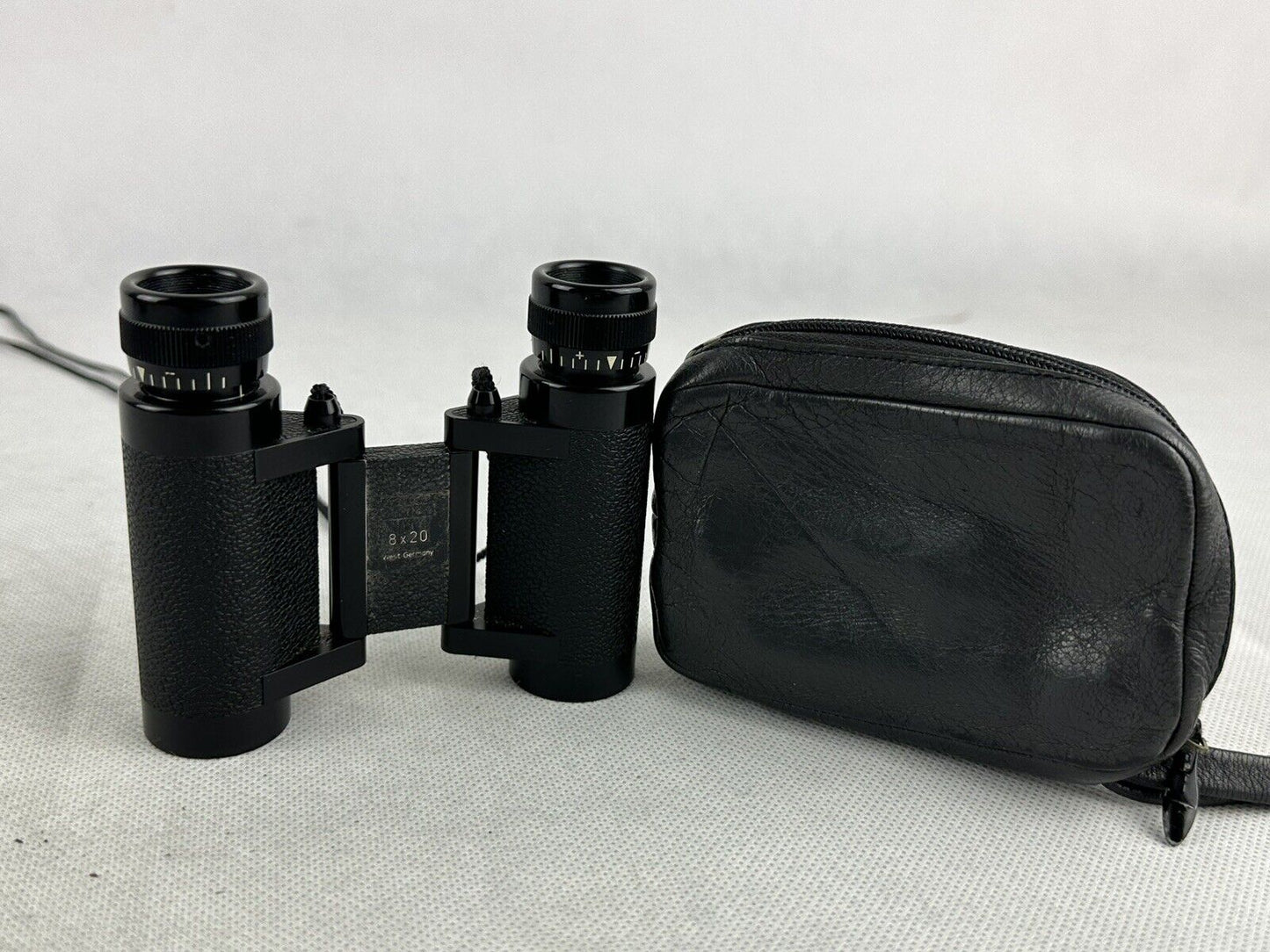 Carl Zeiss 8x20 B Binoculars Black Germany Incl. Original Case