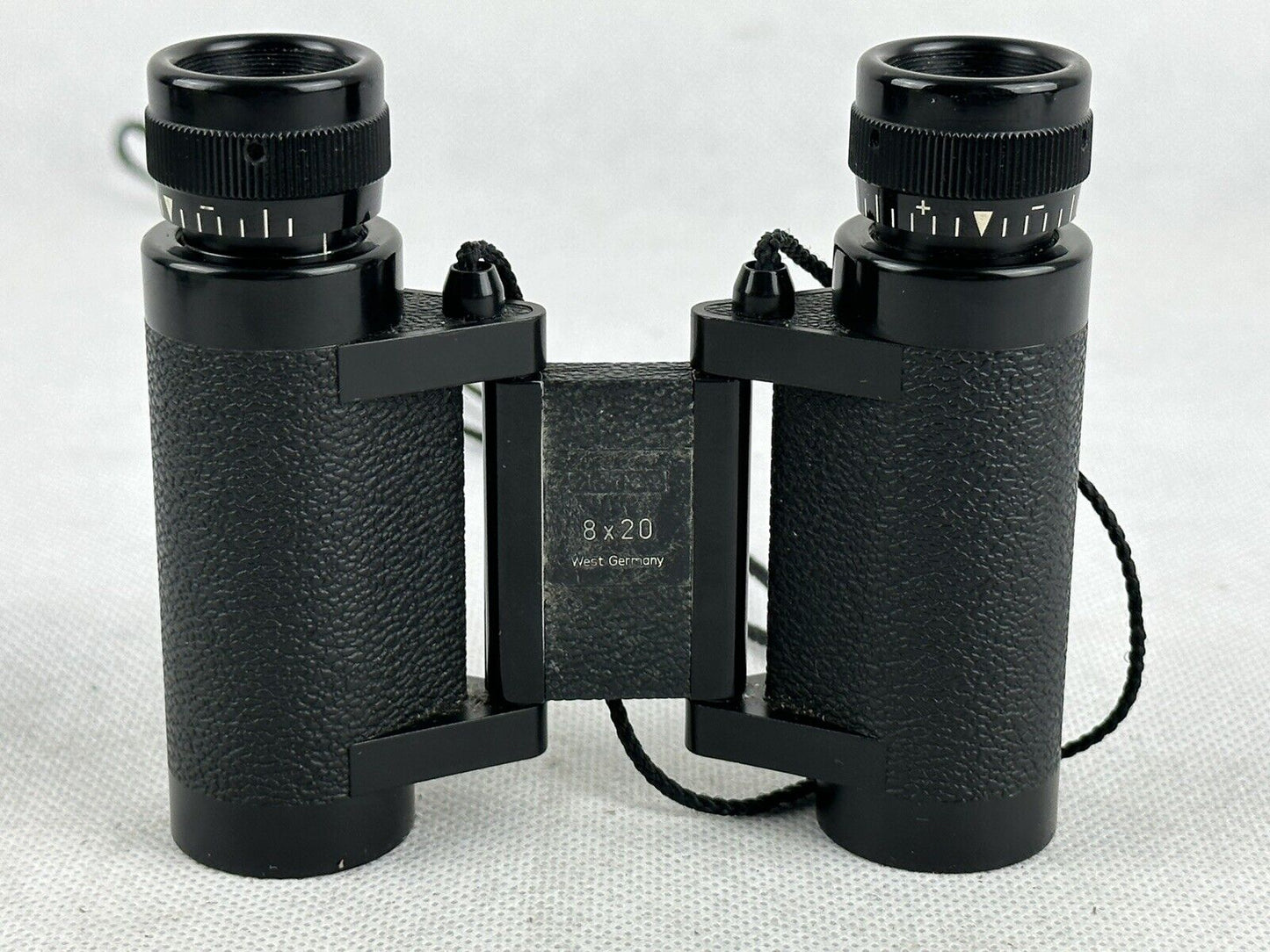 Carl Zeiss 8x20 B Binoculars Black Germany Incl. Original Case