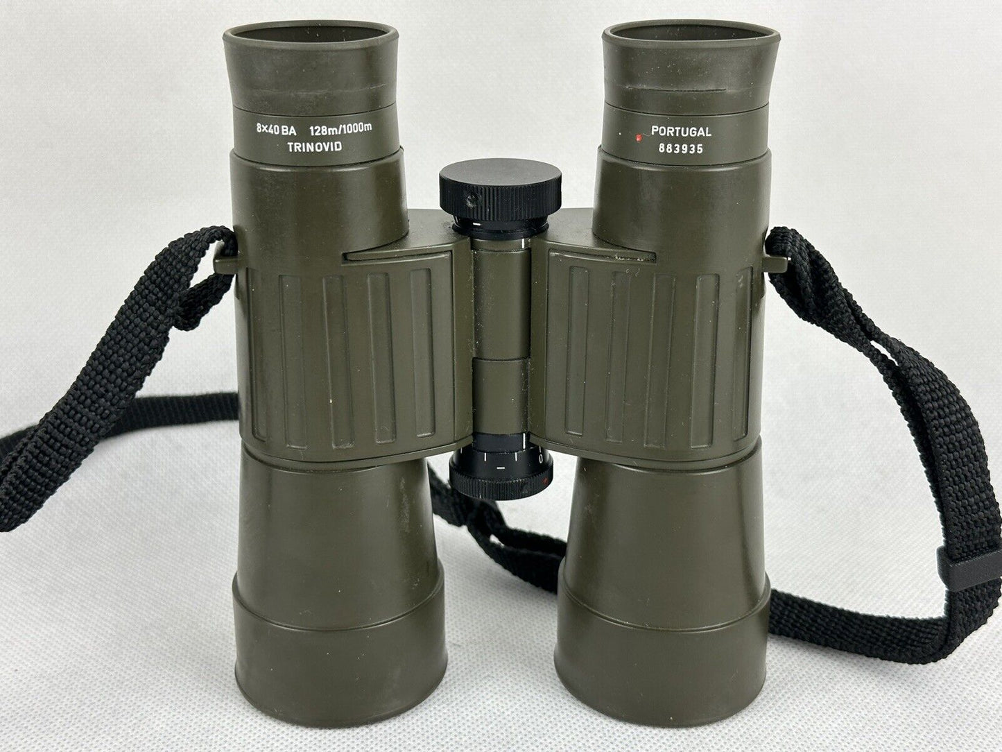 Leica Trinovid Binoculars 8x40 BA 128m/1000m Navy Green Portugal Incl. Bag