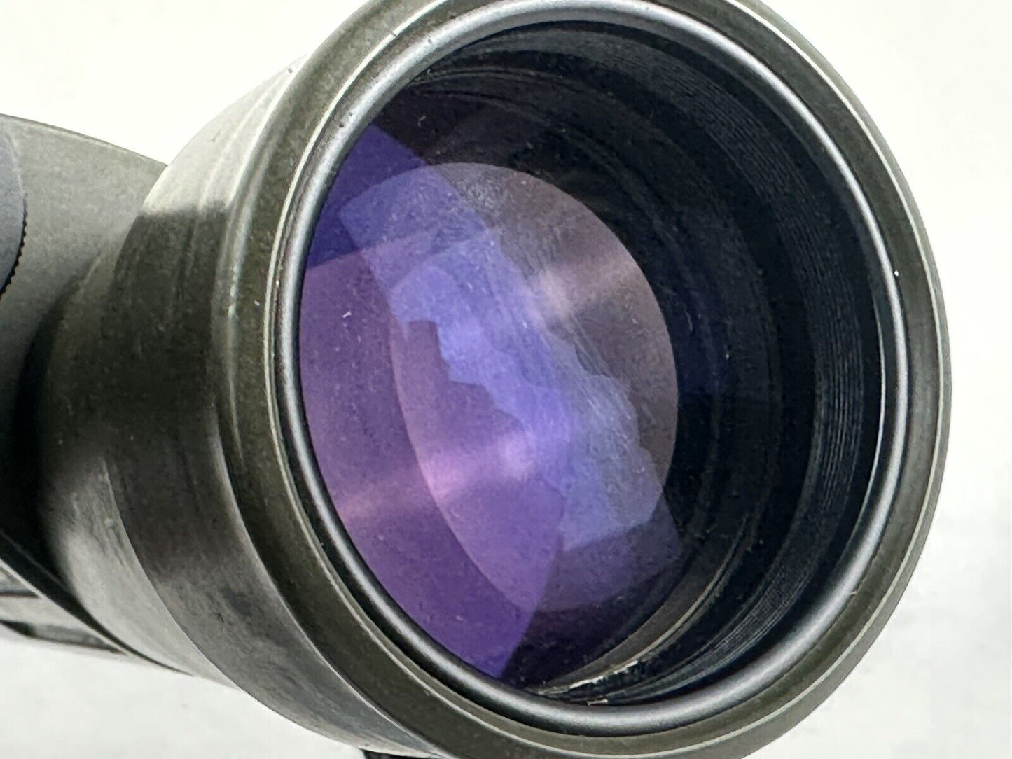 Leica Trinovid Binoculars 8x40 BA 128m/1000m Navy Green Portugal Incl. Bag