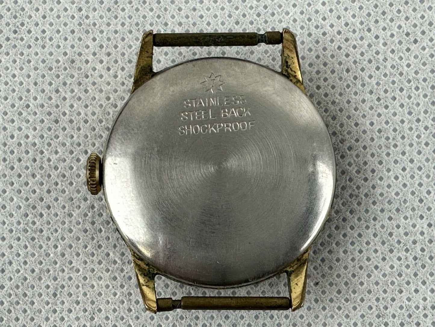 Junghans 17 Jewels Shockproof Germany 32mm Working