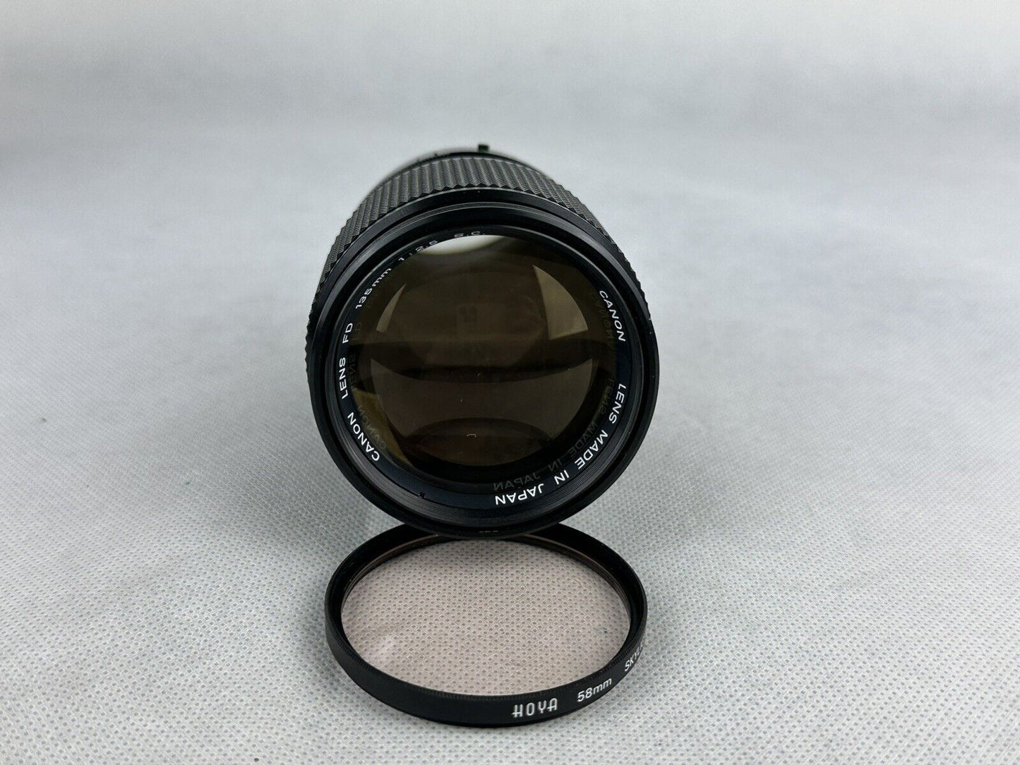 Canon FD 135mm F2.5 S.C. SC Telephoto FD Mount Lens With Caps,Filter And Case