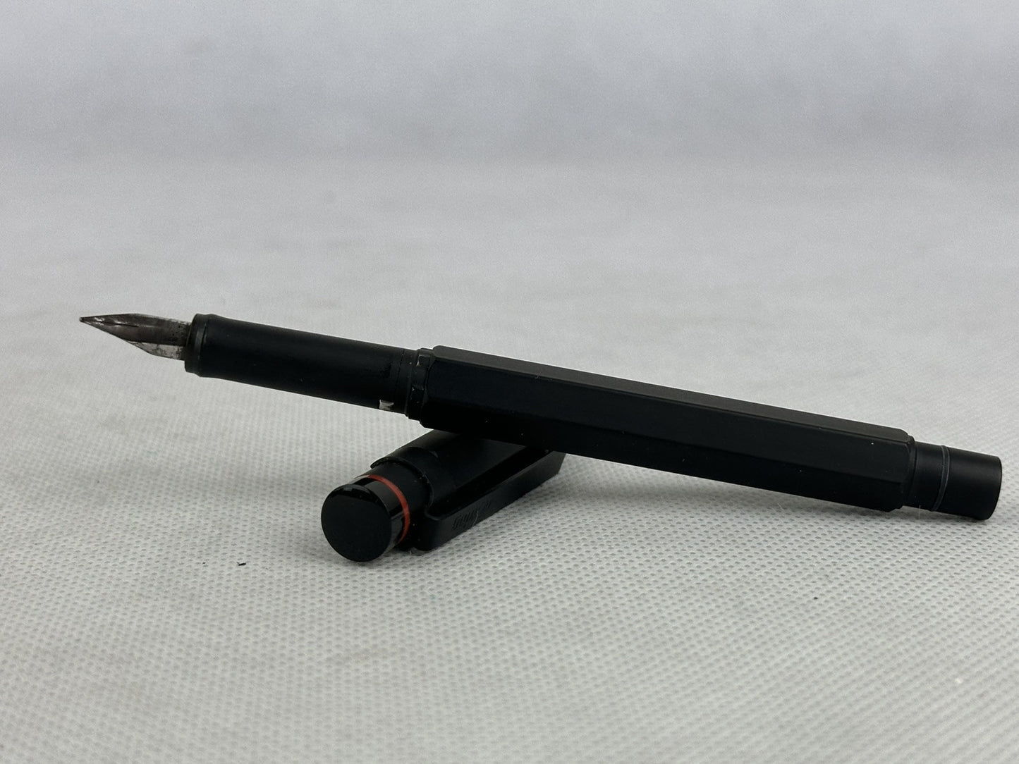 Rotring 600 Newton Fountain Pen & Ballpoint Pen Black Incl. Original Case