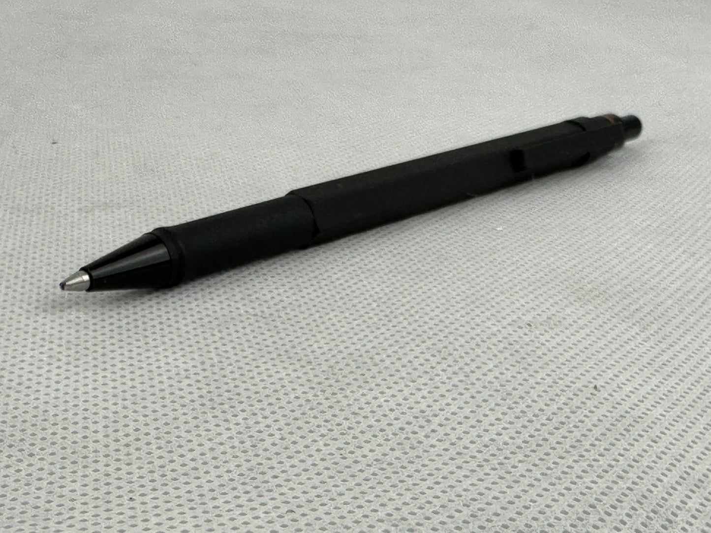 Rotring 600 Newton Fountain Pen & Ballpoint Pen Black Incl. Original Case