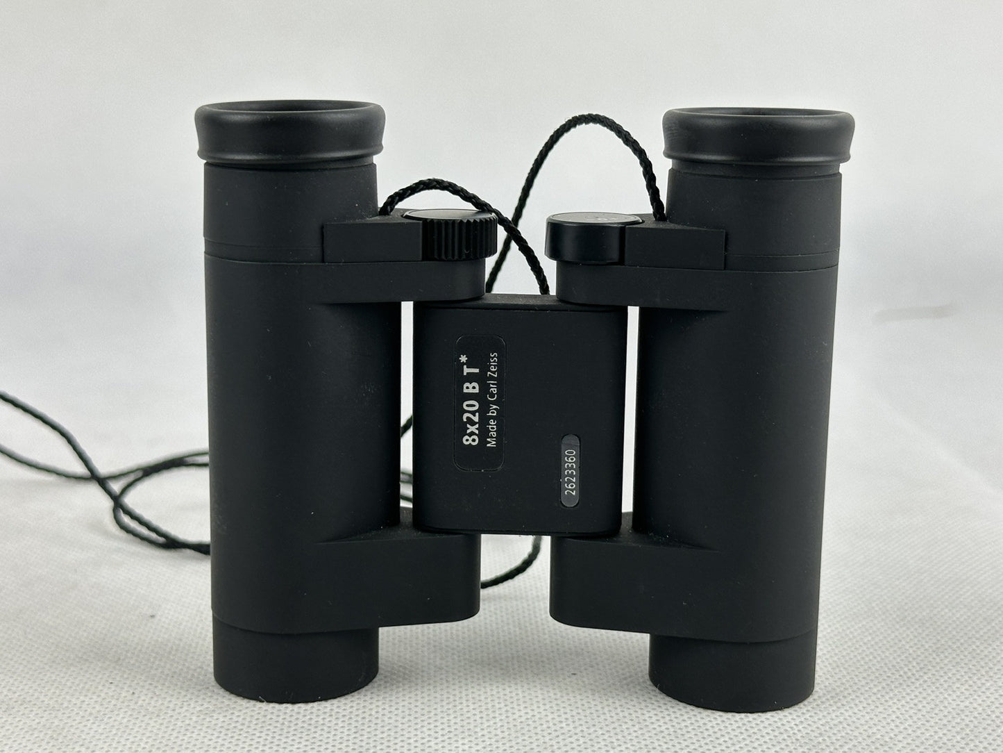 ZEISS 8x20 B  T* compact BINOCULARS Incl. Original Case Black