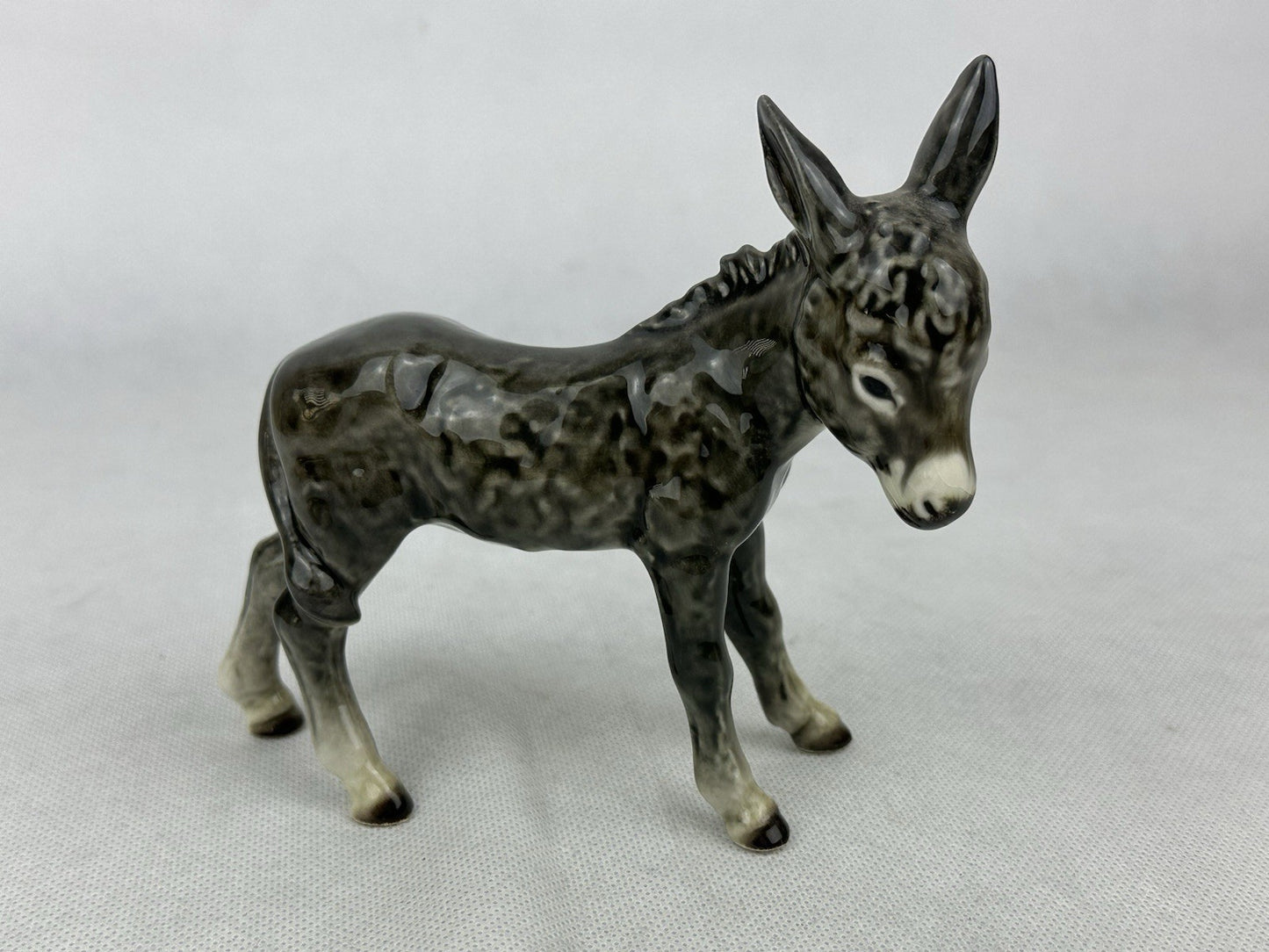 Goebel Germany Porcelain Donkey Figurine (5.1“) – Vintage Collectible