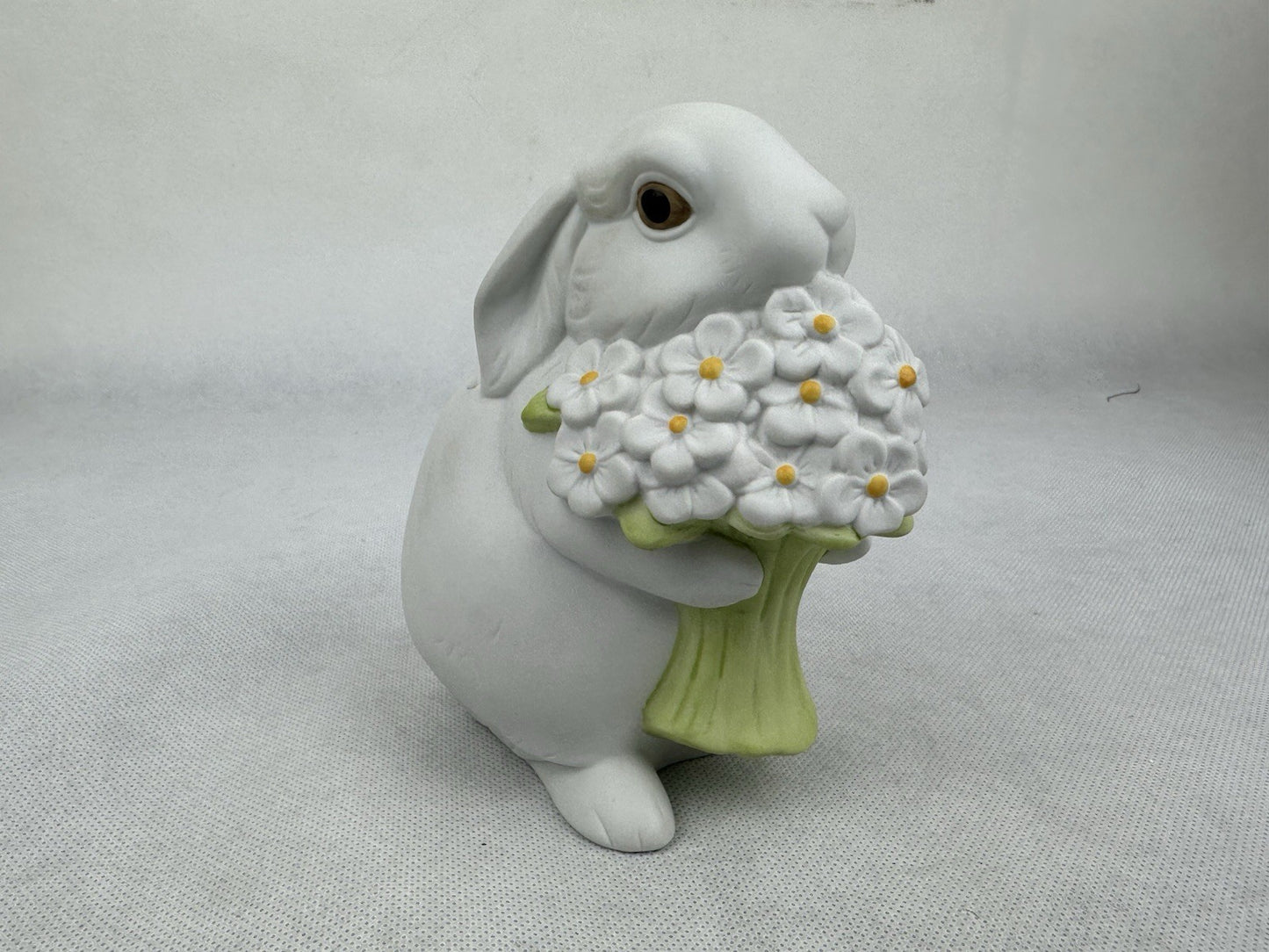 Hutschenreuther Bunny Rabbit Flowers 5.1” Coloured