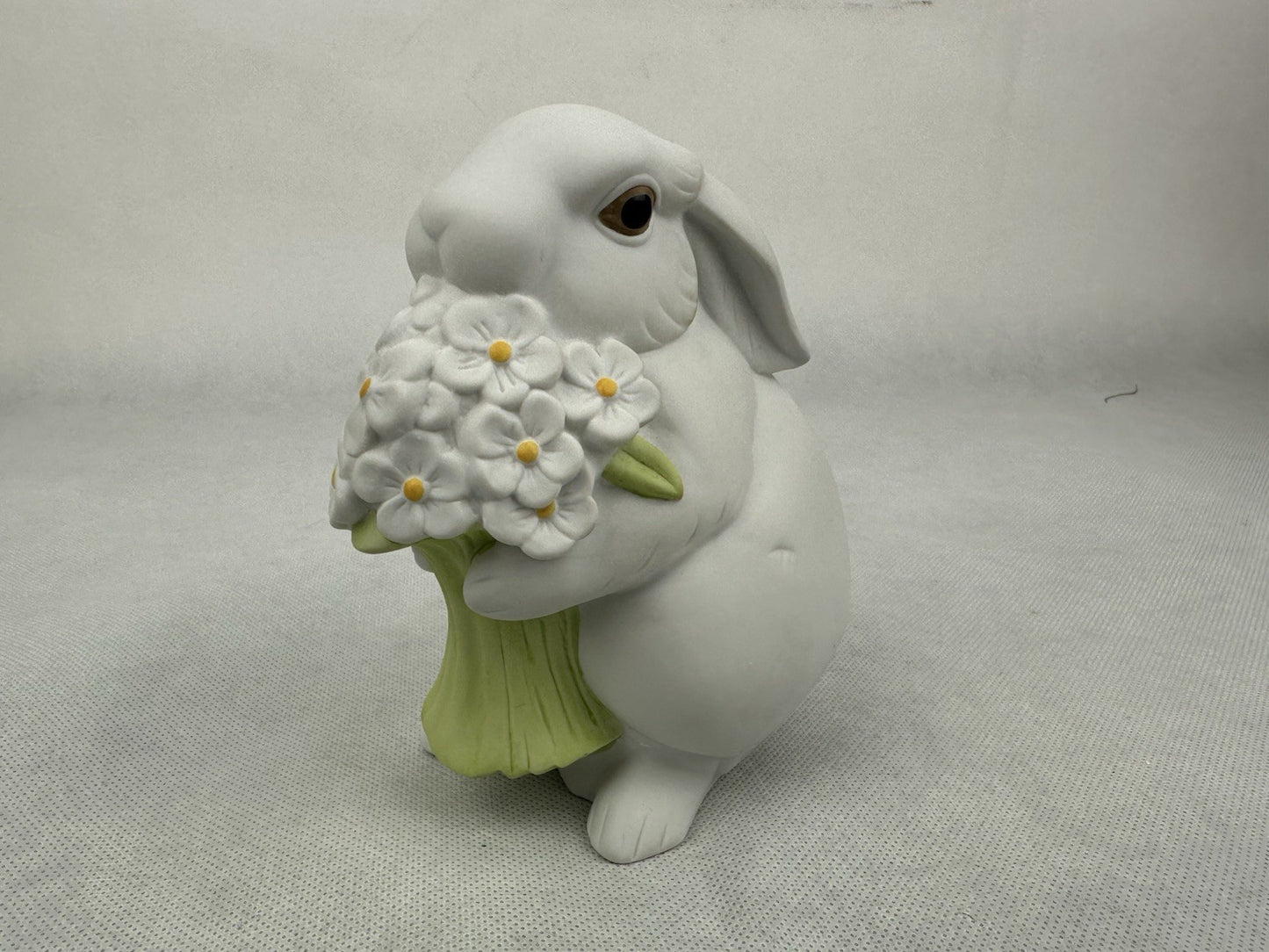 Hutschenreuther Bunny Rabbit Flowers 5.1” Coloured