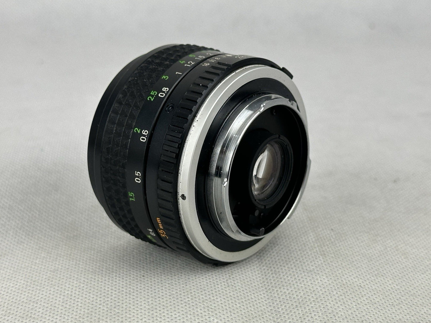 Minolta MC W. Rokkor 1:2.8 35mm wide-angle lens Made In Japan