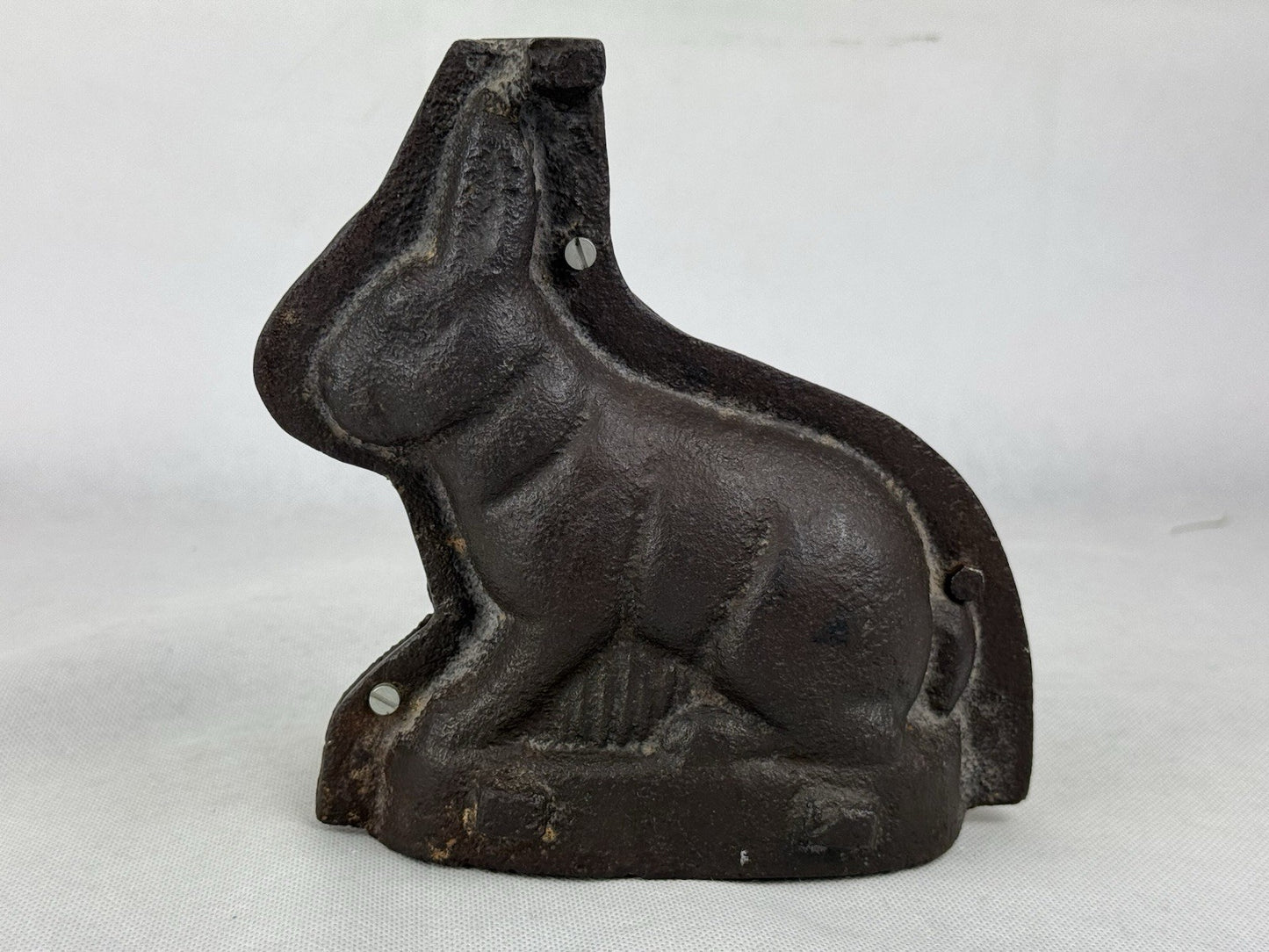 Antique Cast Iron Rabbit Bunny Backing Pan Mold w/Screw Connections Easter Decor