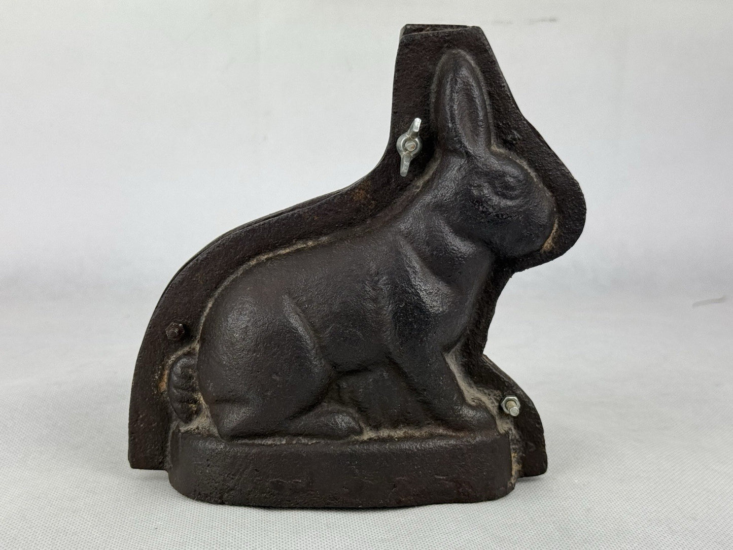 Antique Cast Iron Rabbit Bunny Backing Pan Mold w/Screw Connections Easter Decor