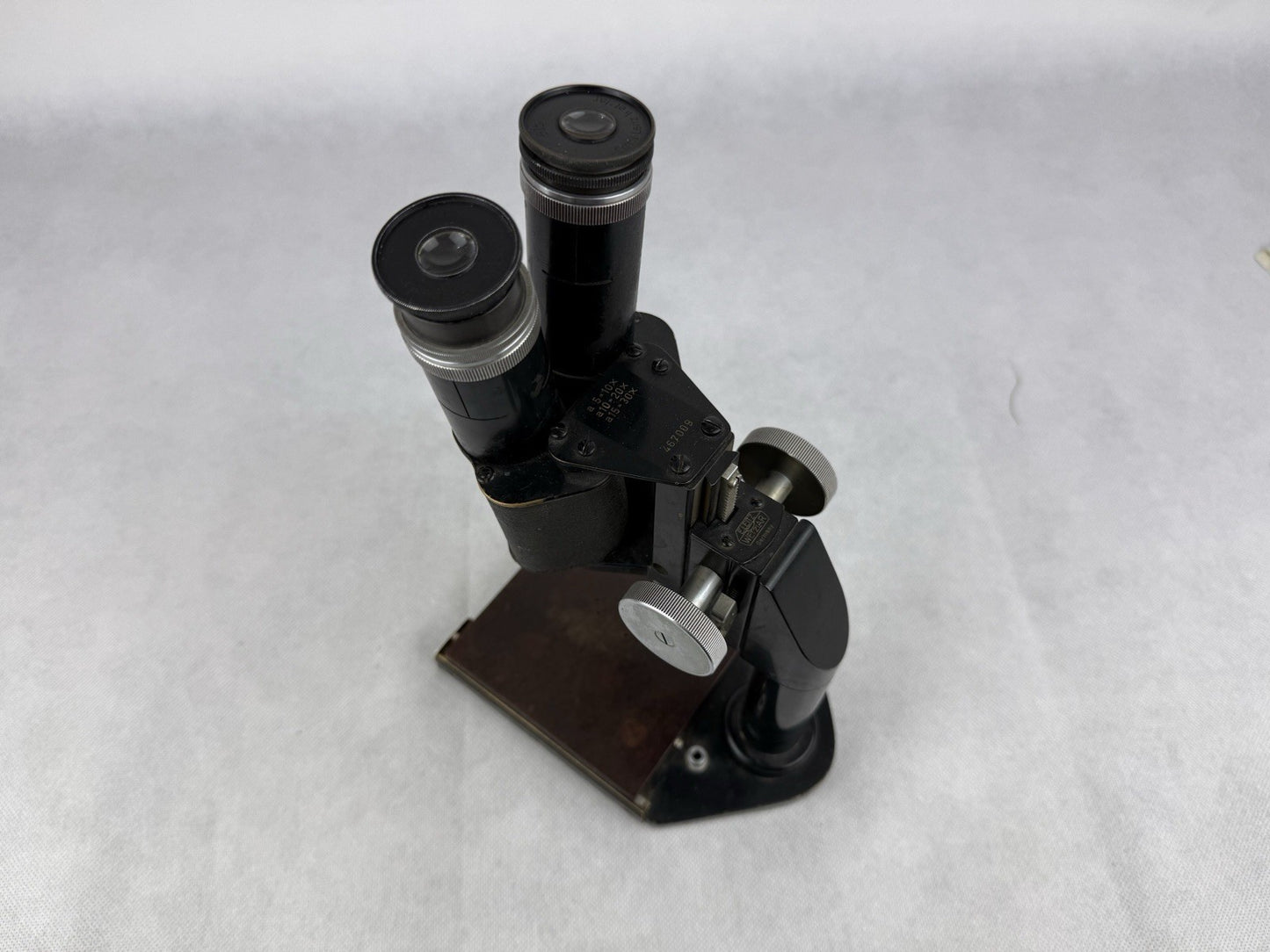 E. Leitz Wetzlar Microscope Antique Vintage Black Germany