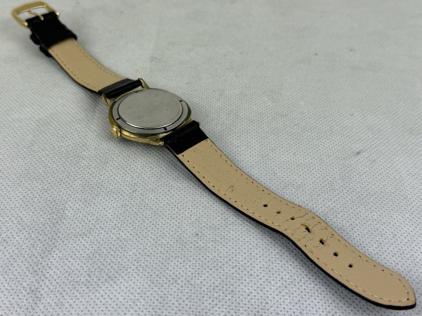 Cornavin Rocket USSR 36mm Mechanical Watch Champaign/ Red Shockproof 17 Jewels